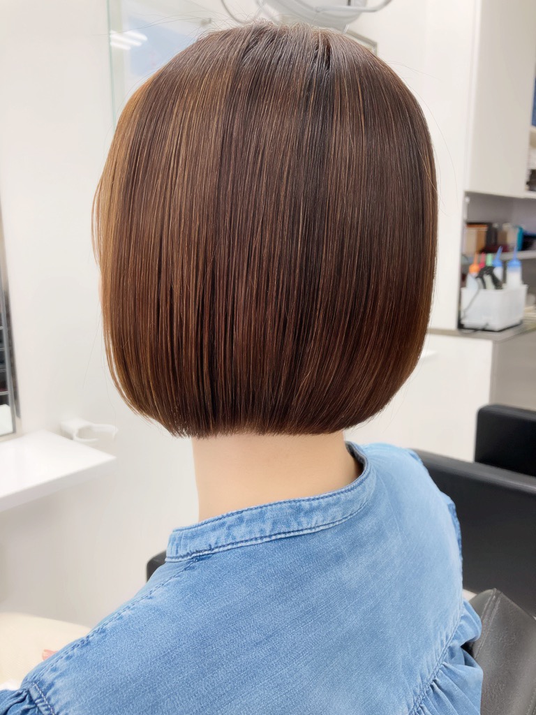 ボブの縮毛矯正も得意技術の美容室